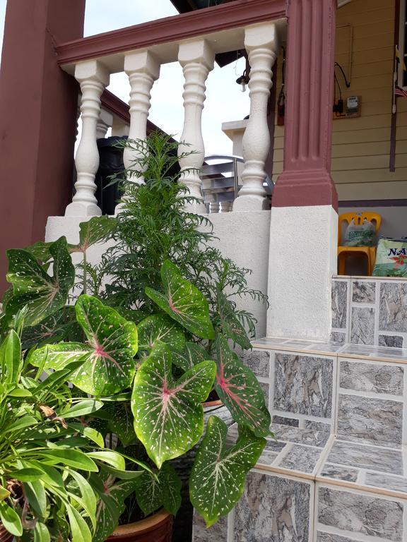 Hotel Teratak Opah Kamunting Taiping Exterior foto